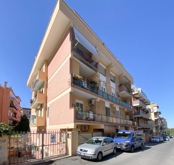 appartamento in vendita a Roma in zona Torrevecchia