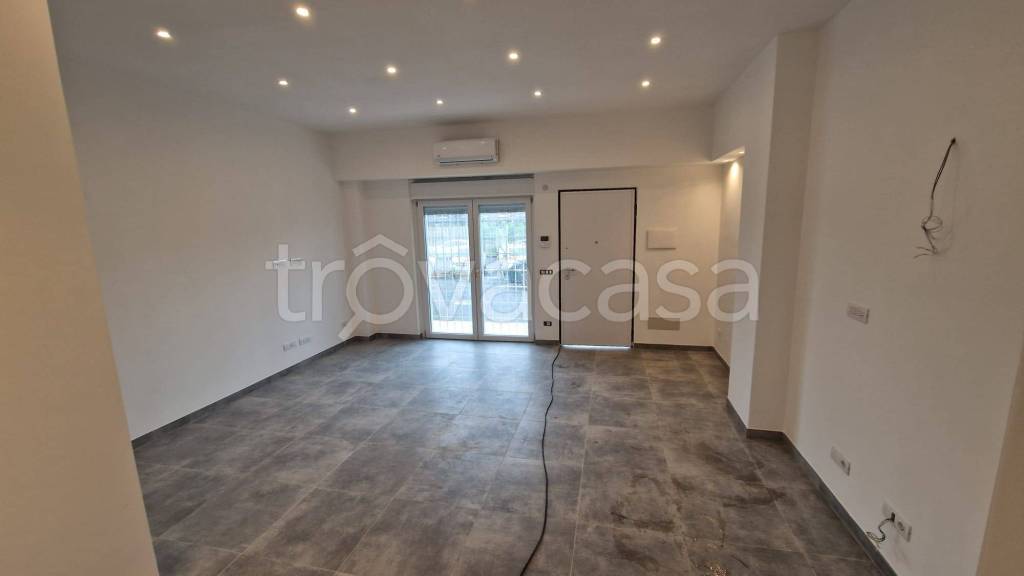 appartamento in vendita a Roma in zona Torre Maura