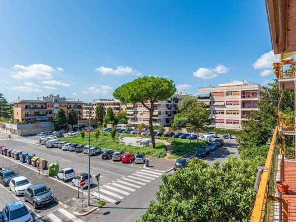 appartamento in vendita a Roma in zona Monte Sacro/Talenti