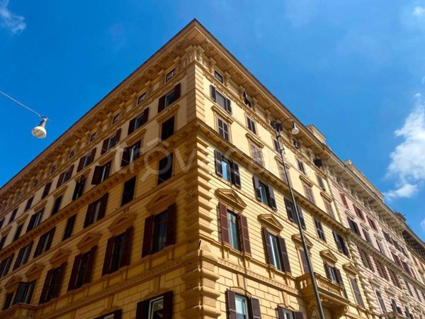 appartamento in vendita a Roma in zona Rione Prati