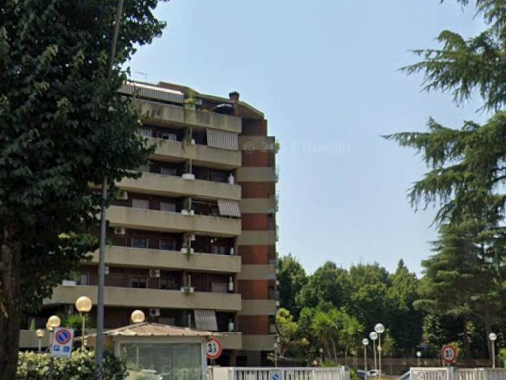 appartamento in vendita a Roma in zona Vigna Murata