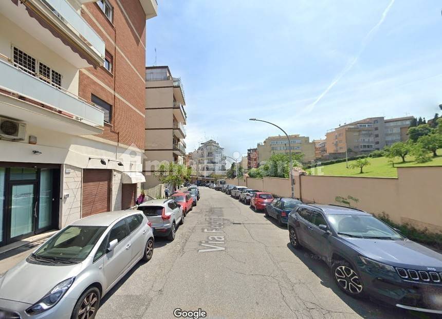 negozio in vendita a Roma