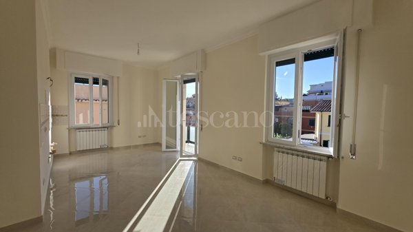 casa indipendente in vendita a Roma in zona Corviale