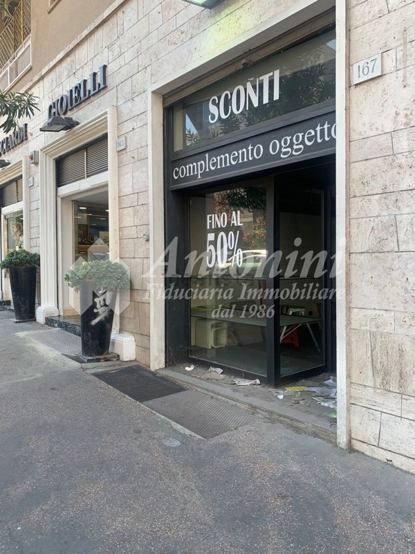 casa indipendente in vendita a Roma in zona Trieste