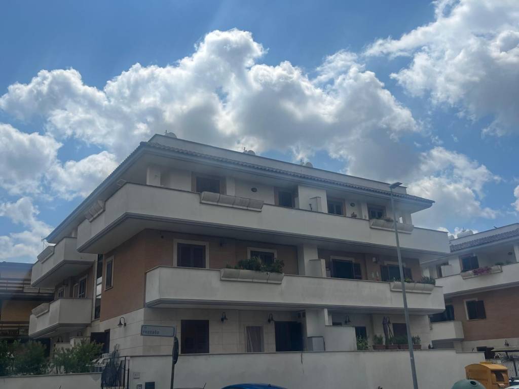 appartamento in vendita a Roma in zona Ottavia