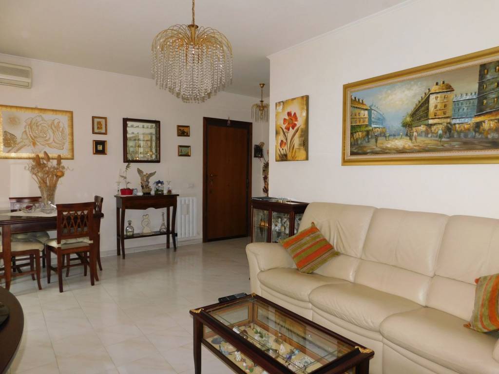 appartamento in vendita a Roma in zona Monte Sacro/Talenti