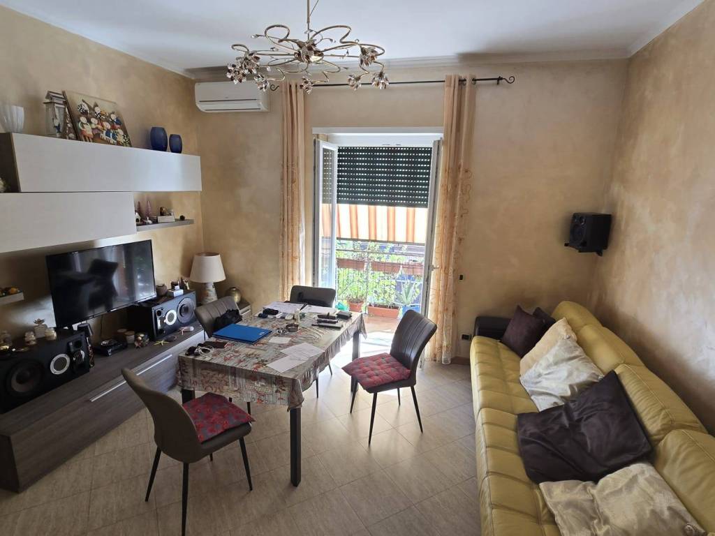 appartamento in vendita a Roma in zona Labaro