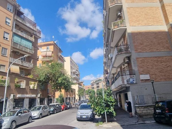 negozio in vendita a Roma in zona Gianicolense