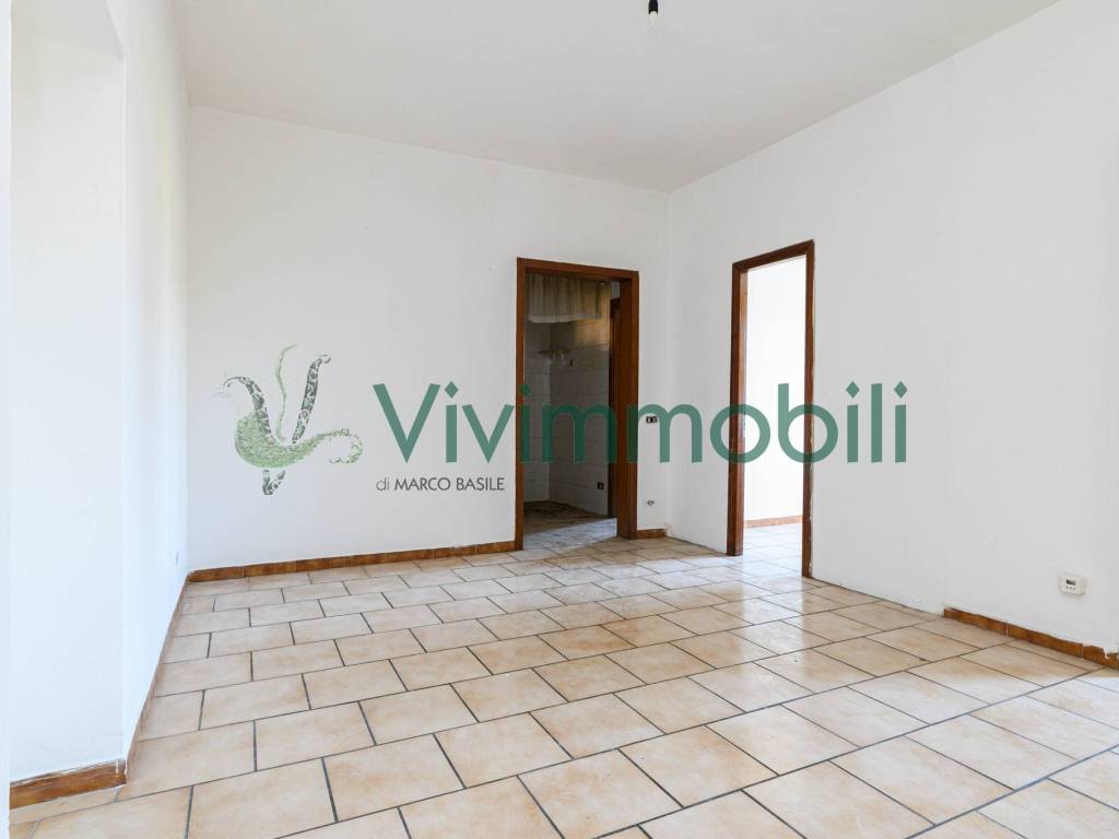 appartamento in vendita a Roma in zona Ostiense