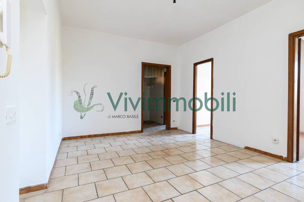 appartamento in vendita a Roma in zona Ostiense