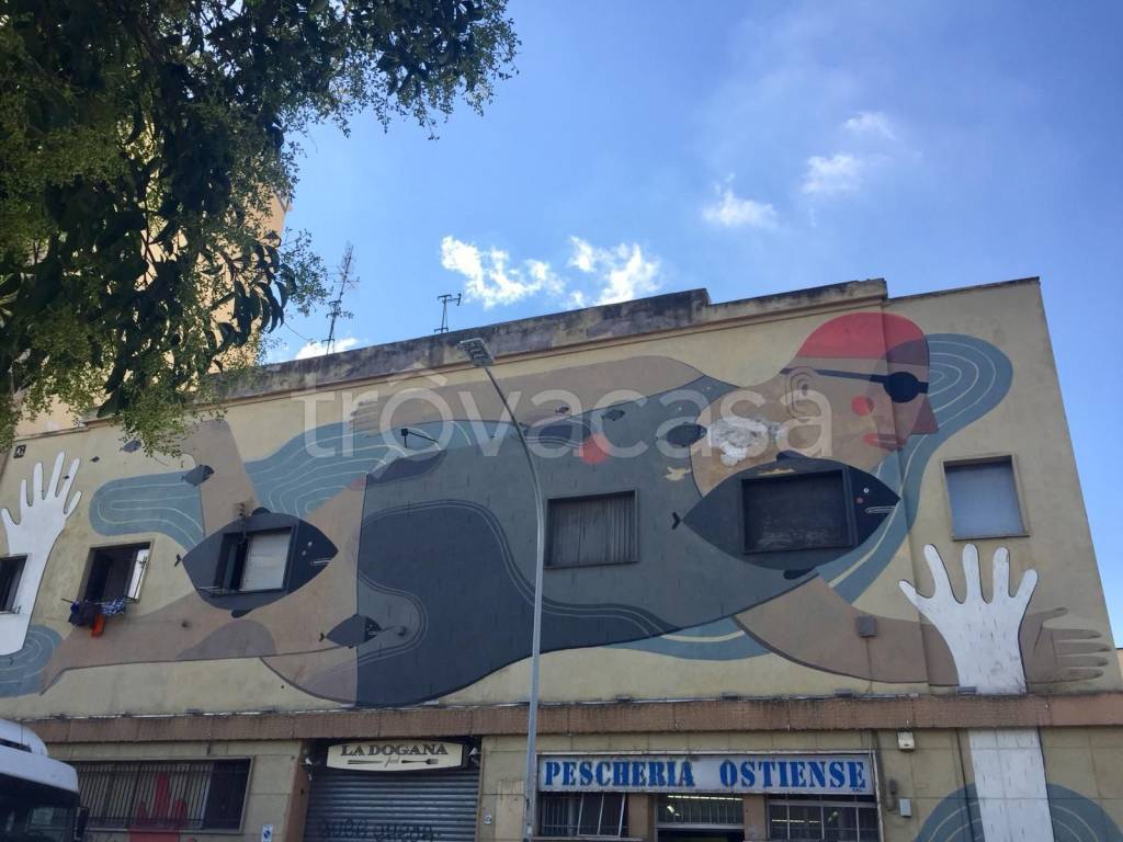 appartamento in vendita a Roma in zona Ostiense