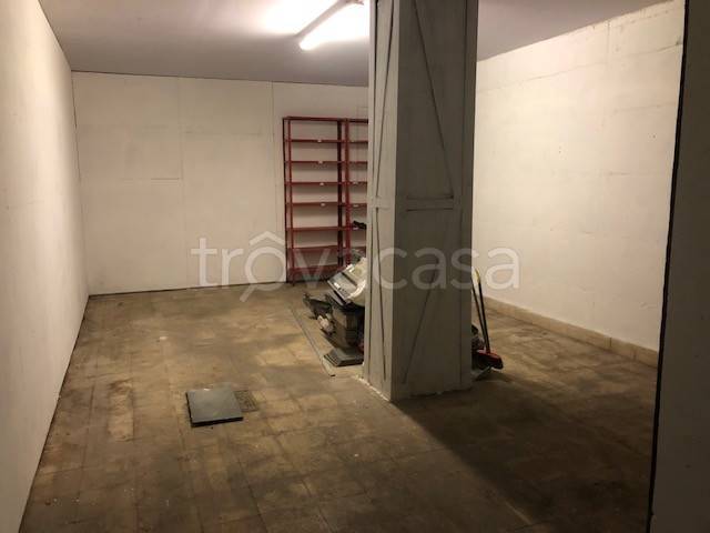 locale di sgombero in vendita a Roma in zona Ostiense
