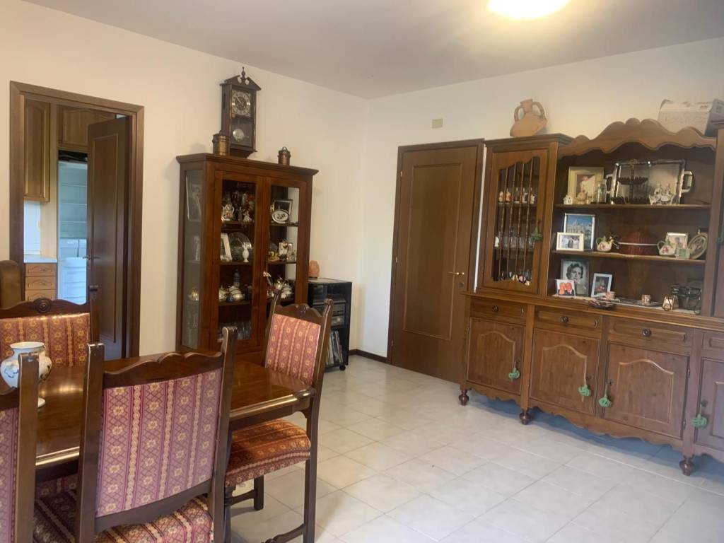 appartamento in vendita a Roma in zona Borghesiana