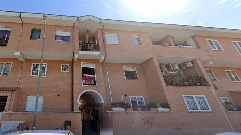 appartamento in vendita a Roma in zona Acilia