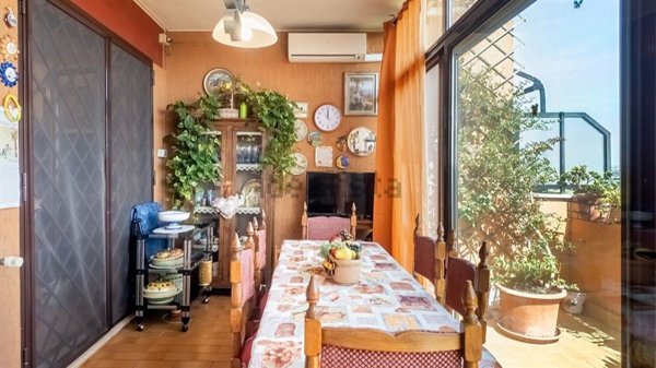 appartamento in vendita a Roma in zona EUR
