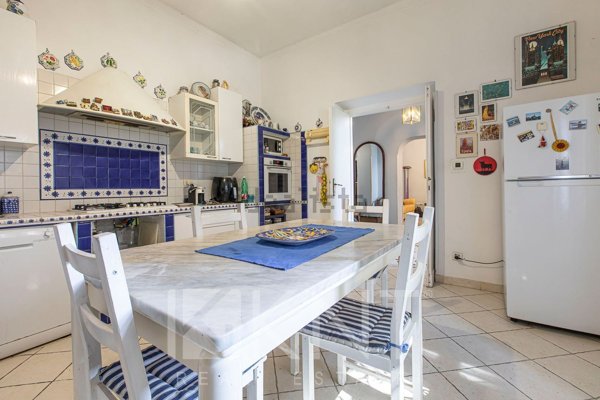 casa indipendente in vendita a Roma in zona Casal Morena