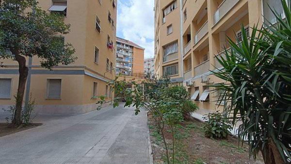 appartamento in vendita a Roma in zona Don Bosco