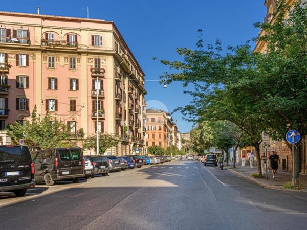 appartamento in vendita a Roma in zona Rione Borgo