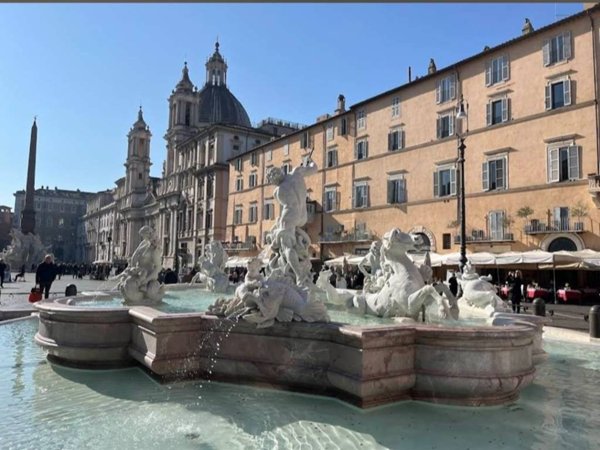 negozio in vendita a Roma in zona Parione/Sant'Eustachio