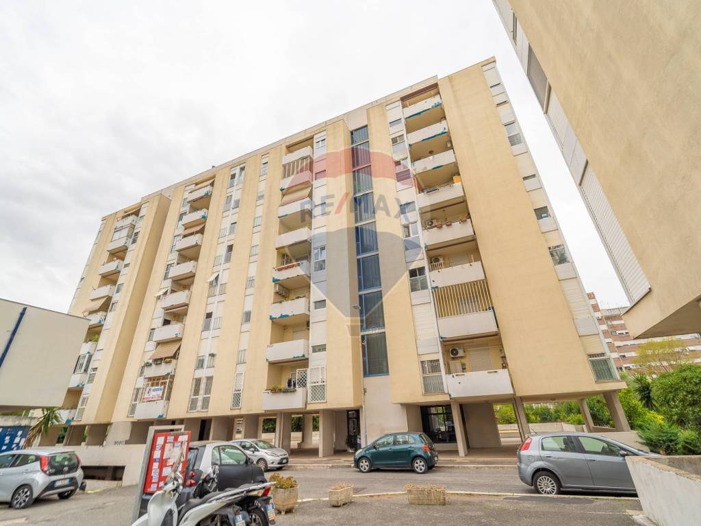 appartamento in vendita a Roma in zona EUR