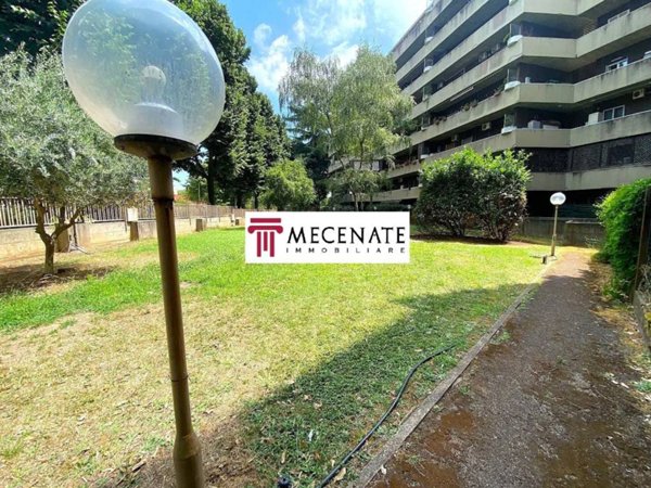 appartamento in vendita a Roma in zona Giuliano Dalmata
