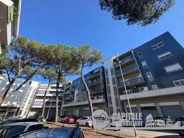 appartamento in vendita a Roma in zona Mostacciano