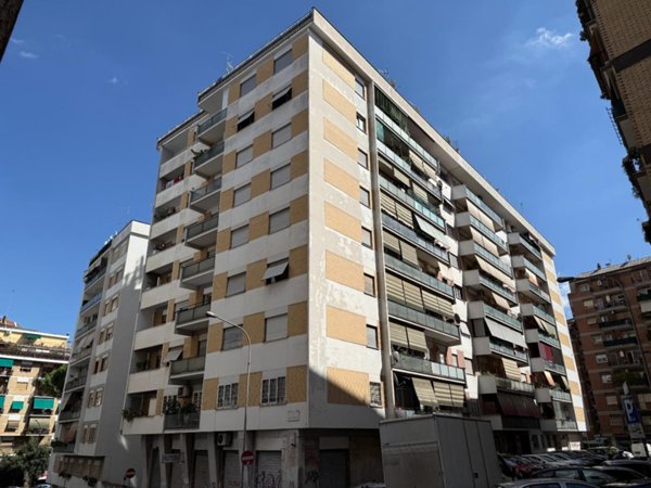 appartamento in vendita a Roma in zona Gianicolense