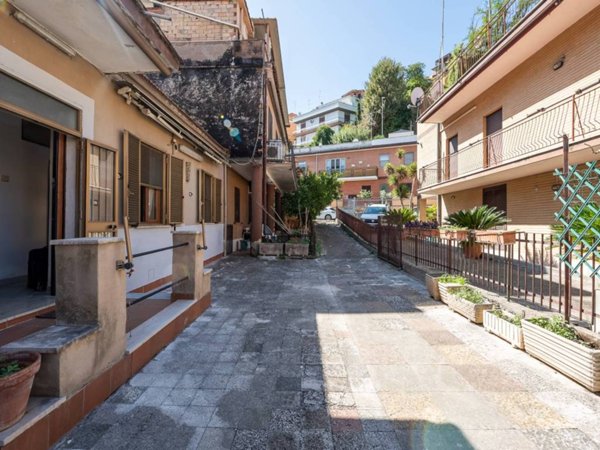 appartamento in vendita a Roma in zona Casal Boccone
