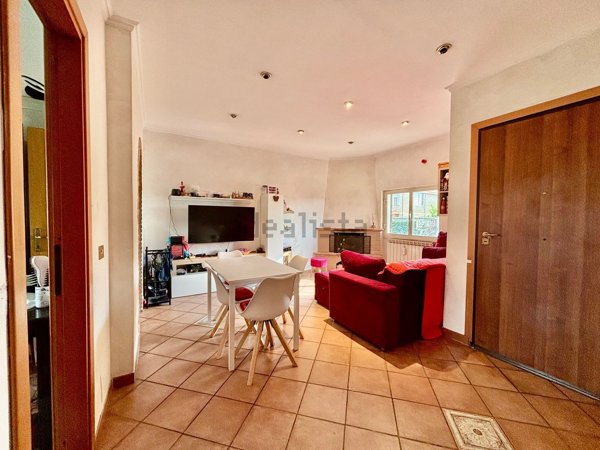 appartamento in vendita a Roma in zona Monte Migliore