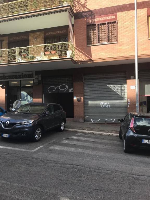 negozio in vendita a Roma in zona Gianicolense