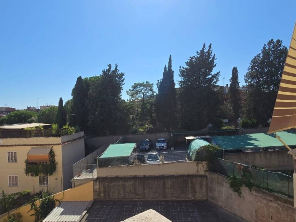 appartamento in vendita a Roma in zona Torrevecchia