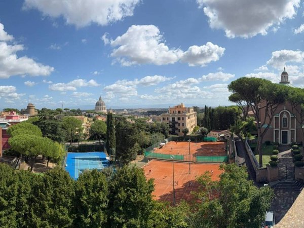 appartamento in vendita a Roma in zona Aurelio