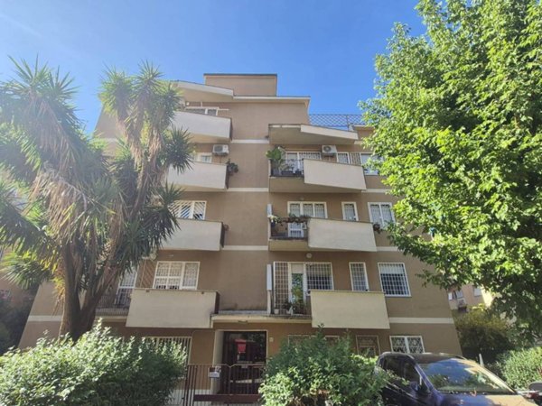 appartamento in vendita a Roma in zona Monte Sacro/Talenti
