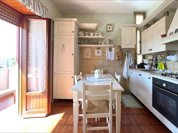 appartamento in vendita a Roma in zona Prenestino-Labicano