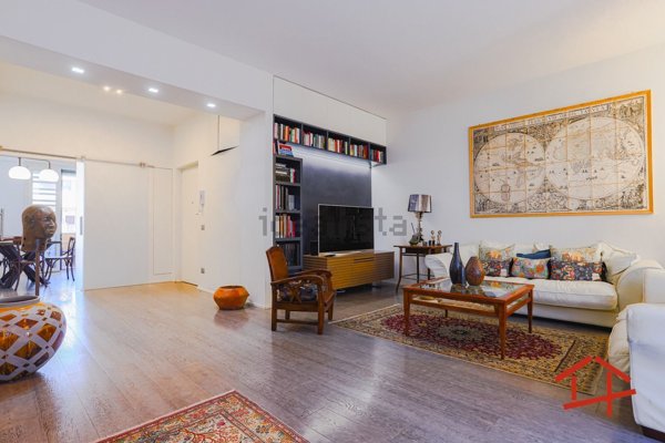 appartamento in vendita a Roma in zona EUR