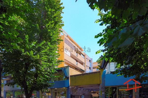appartamento in vendita a Roma in zona EUR