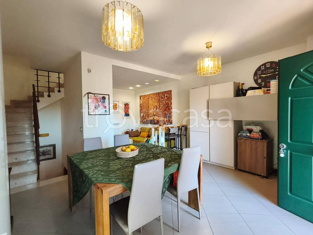 casa indipendente in vendita a Roma