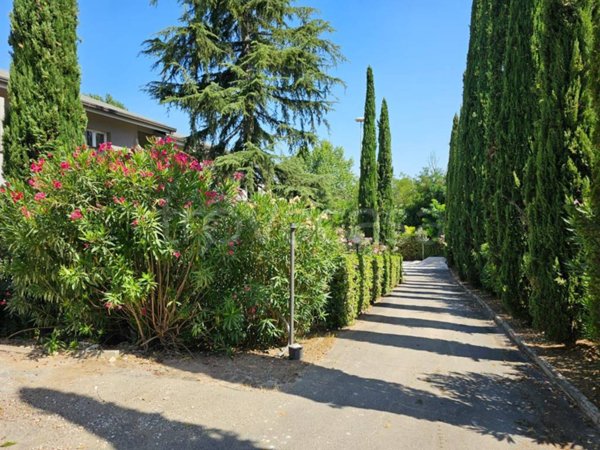 appartamento in vendita a Roma in zona Massimina/Casal Lumbroso