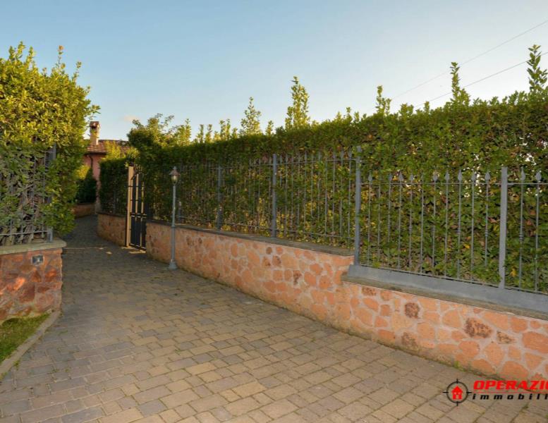 casa indipendente in vendita a Roma in zona Lunghezza