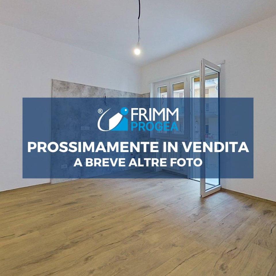 appartamento in vendita a Roma in zona Cinecittà