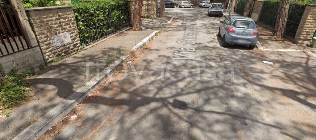 appartamento in vendita a Roma in zona Mostacciano