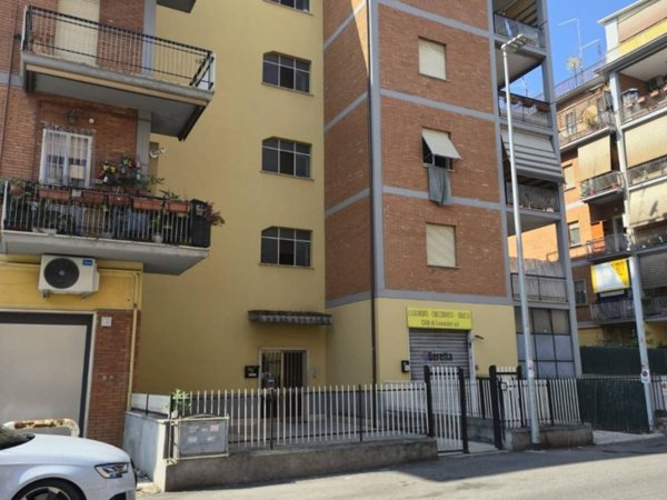 appartamento in vendita a Roma in zona Torre Maura