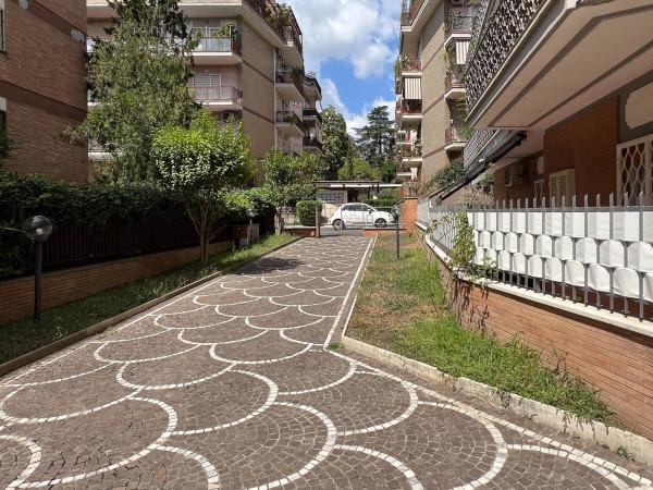 appartamento in vendita a Roma in zona Gianicolense