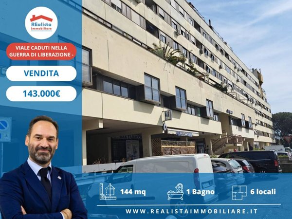 ufficio in vendita a Roma in zona Spinaceto