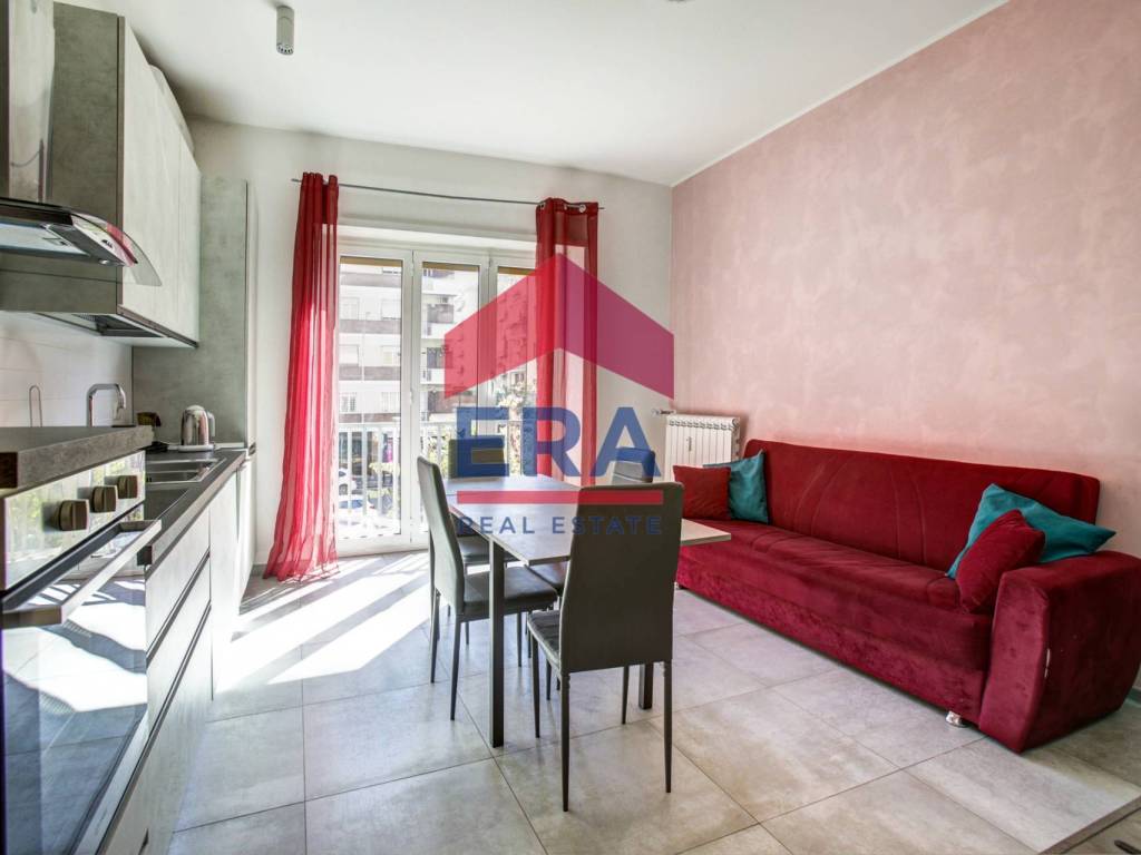 appartamento in vendita a Roma in zona Appio Claudio