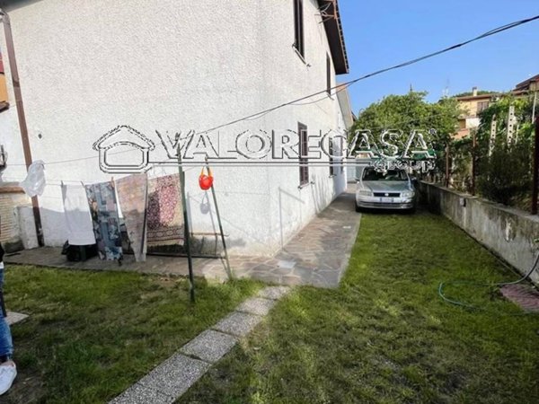 appartamento in vendita a Roma in zona Tor Vergata/Torrenova