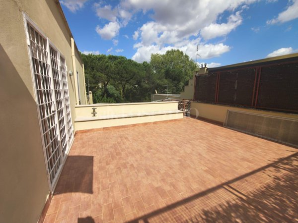 casa indipendente in vendita a Roma in zona Ardeatino