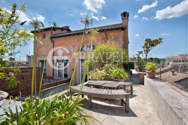 appartamento in vendita a Roma in zona Trastevere