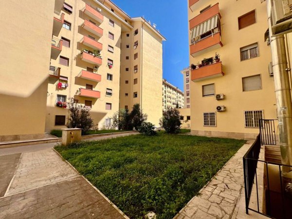 appartamento in vendita a Roma in zona Don Bosco