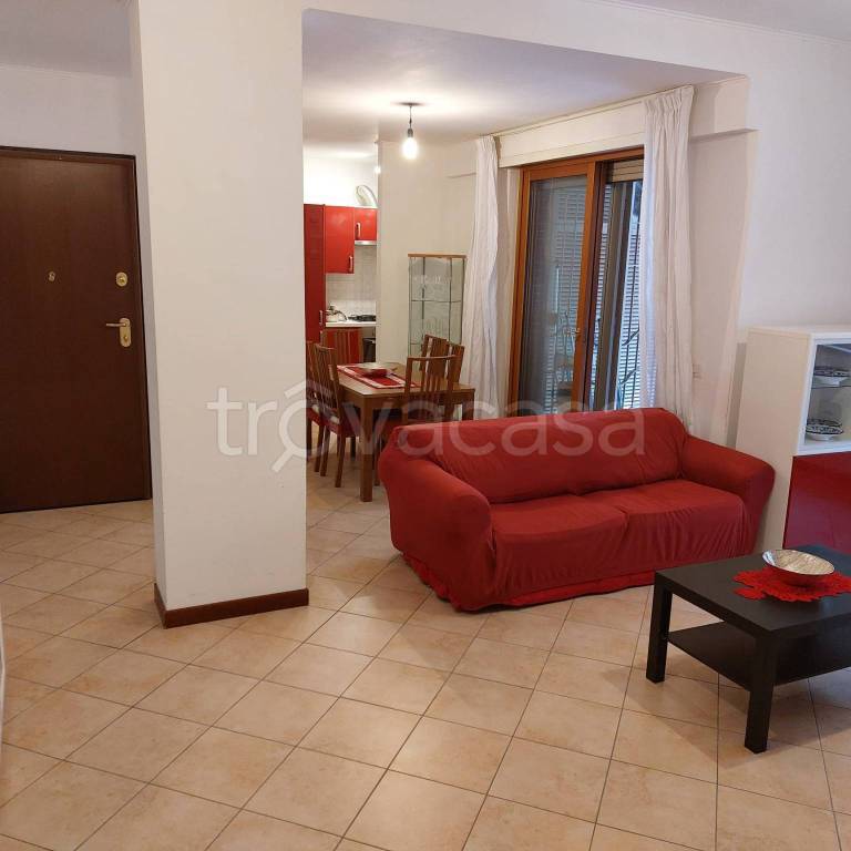 appartamento in vendita a Roma in zona Acilia
